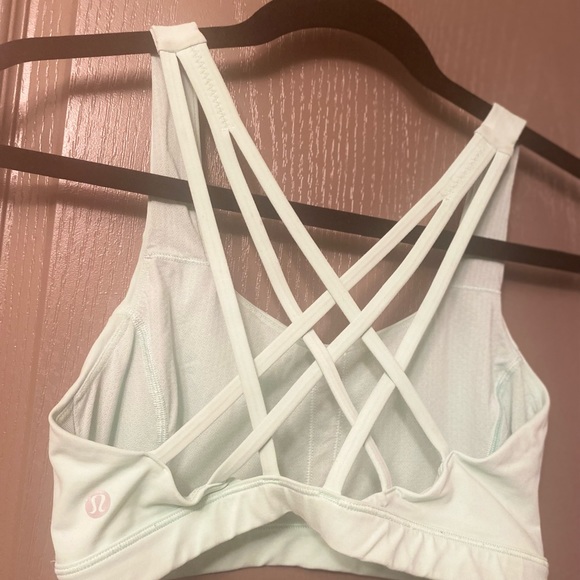 Lululemon sports bra - Picture 5 of 5
